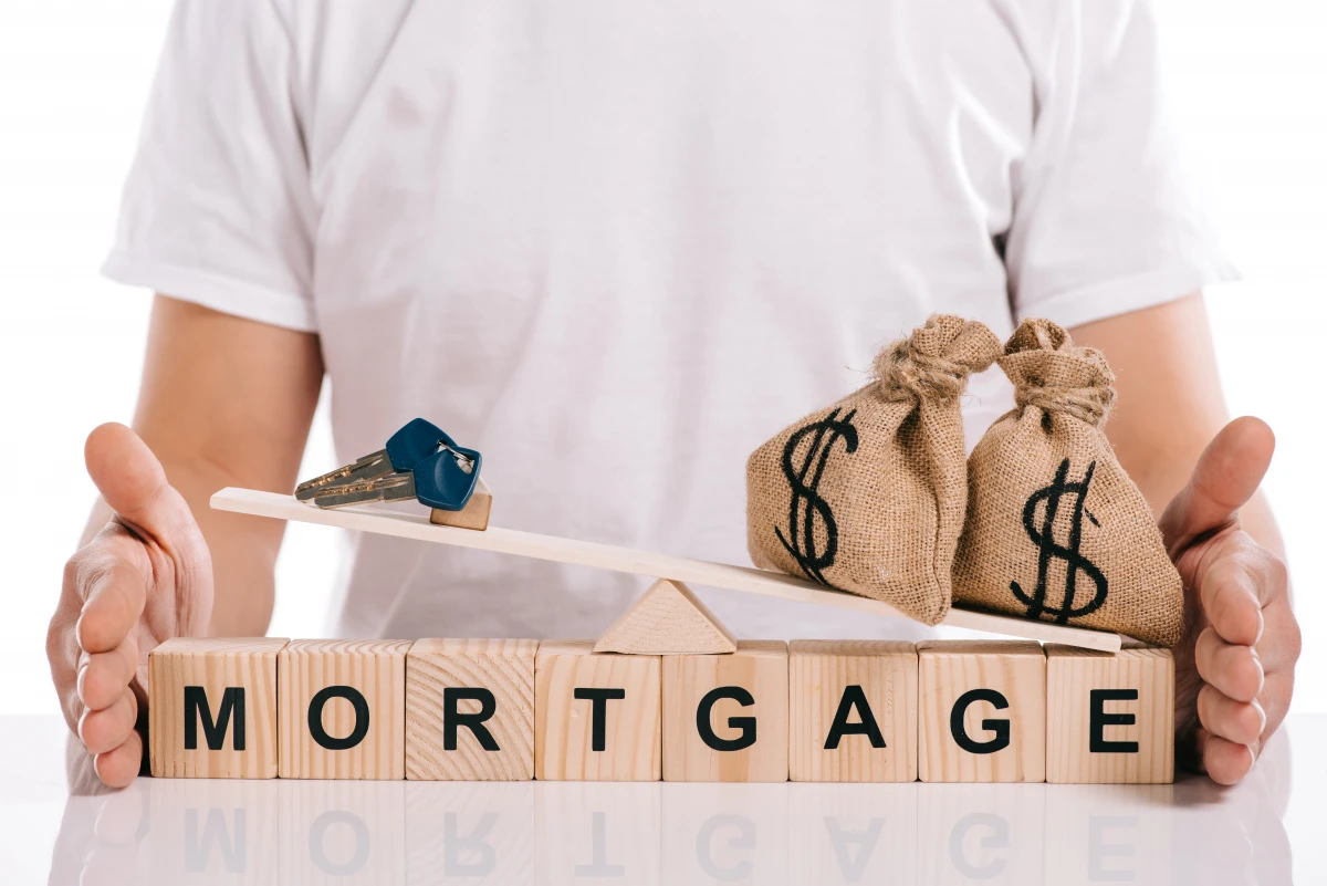 Décryptage des contrats de prêt immobilier : Les pièges à éviter pour sécuriser votre investissement